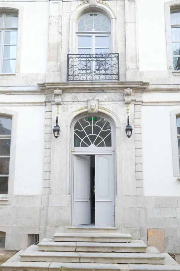 La Maison De La Duchesse De La Valliere - Chambre Rosaline - Parking Prive Gratuit Mons Zewnętrze zdjęcie